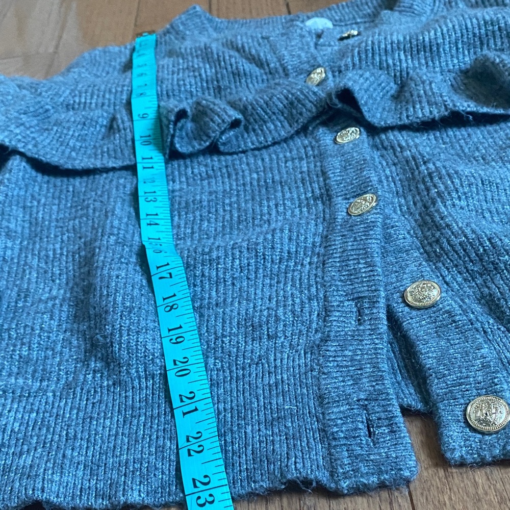 H&M Gray Marled Ruffle Cardigan Ribbed Button Front Soft Cozy S - Picture 9 of 9